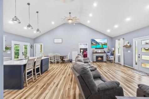 1567 Oak Knob Road Lafayette TN 37083