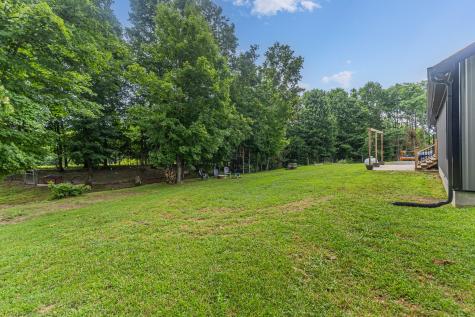 1567 Oak Knob Road Lafayette TN 37083