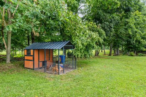 1567 Oak Knob Road Lafayette TN 37083