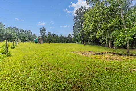 1567 Oak Knob Road Lafayette TN 37083