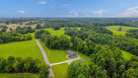 1567 Oak Knob Road Lafayette TN 37083
