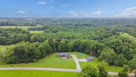 1567 Oak Knob Road Lafayette TN 37083