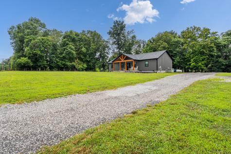 1567 Oak Knob Road Lafayette TN 37083