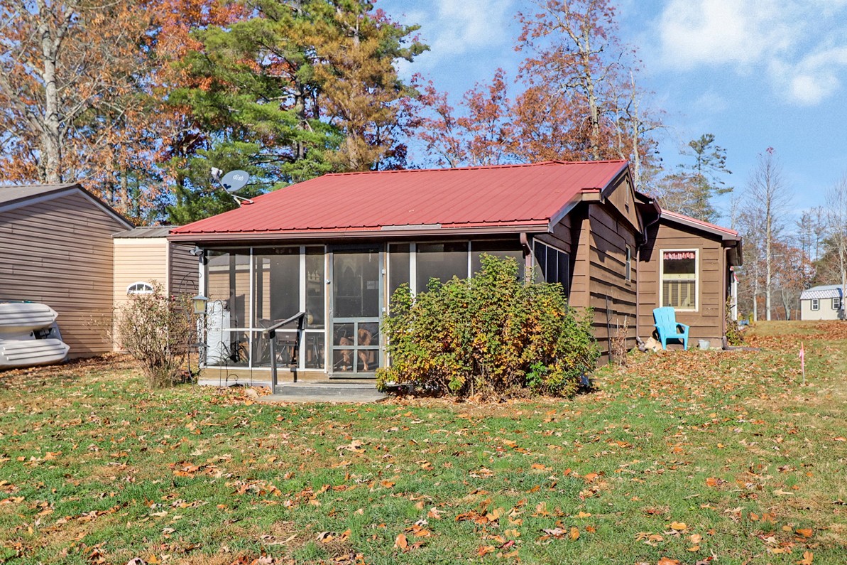 75 Linger Lake Lane Crossville TN 38571