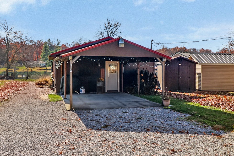 75 Linger Lake Lane Crossville TN 38571