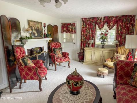 1960 Leffle Webb Road Crossville TN 38572