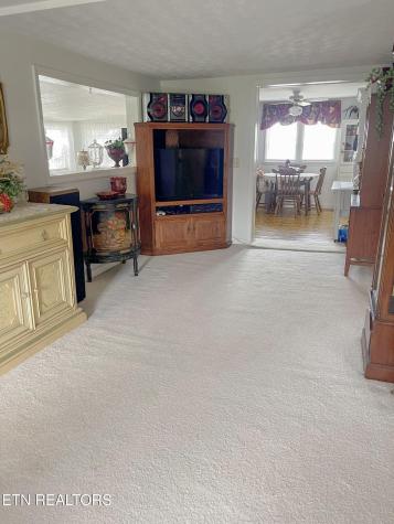 1960 Leffle Webb Road Crossville TN 38572