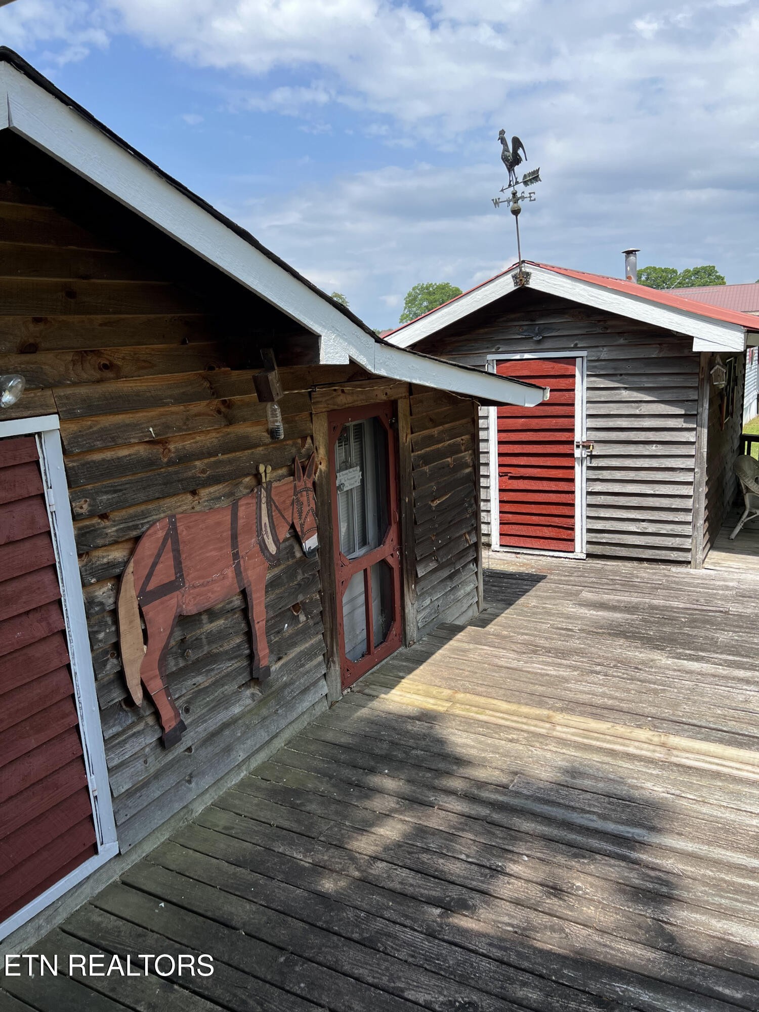 1960 Leffle Webb Road Crossville TN 38572