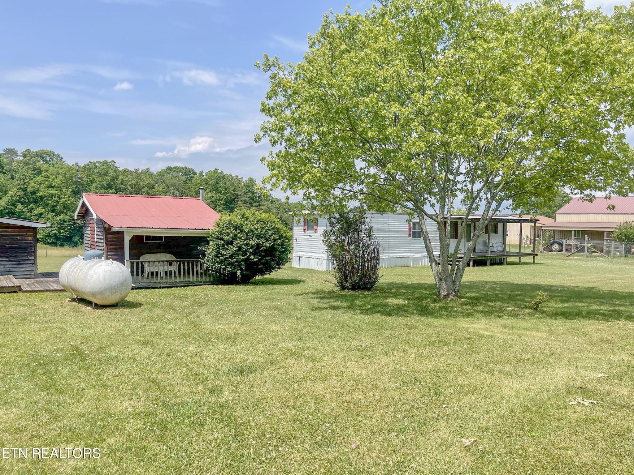 1960 Leffle Webb Road Crossville TN 38572