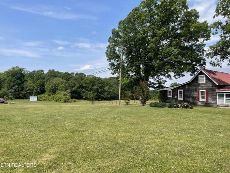1960 Leffle Webb Road Crossville TN 38572