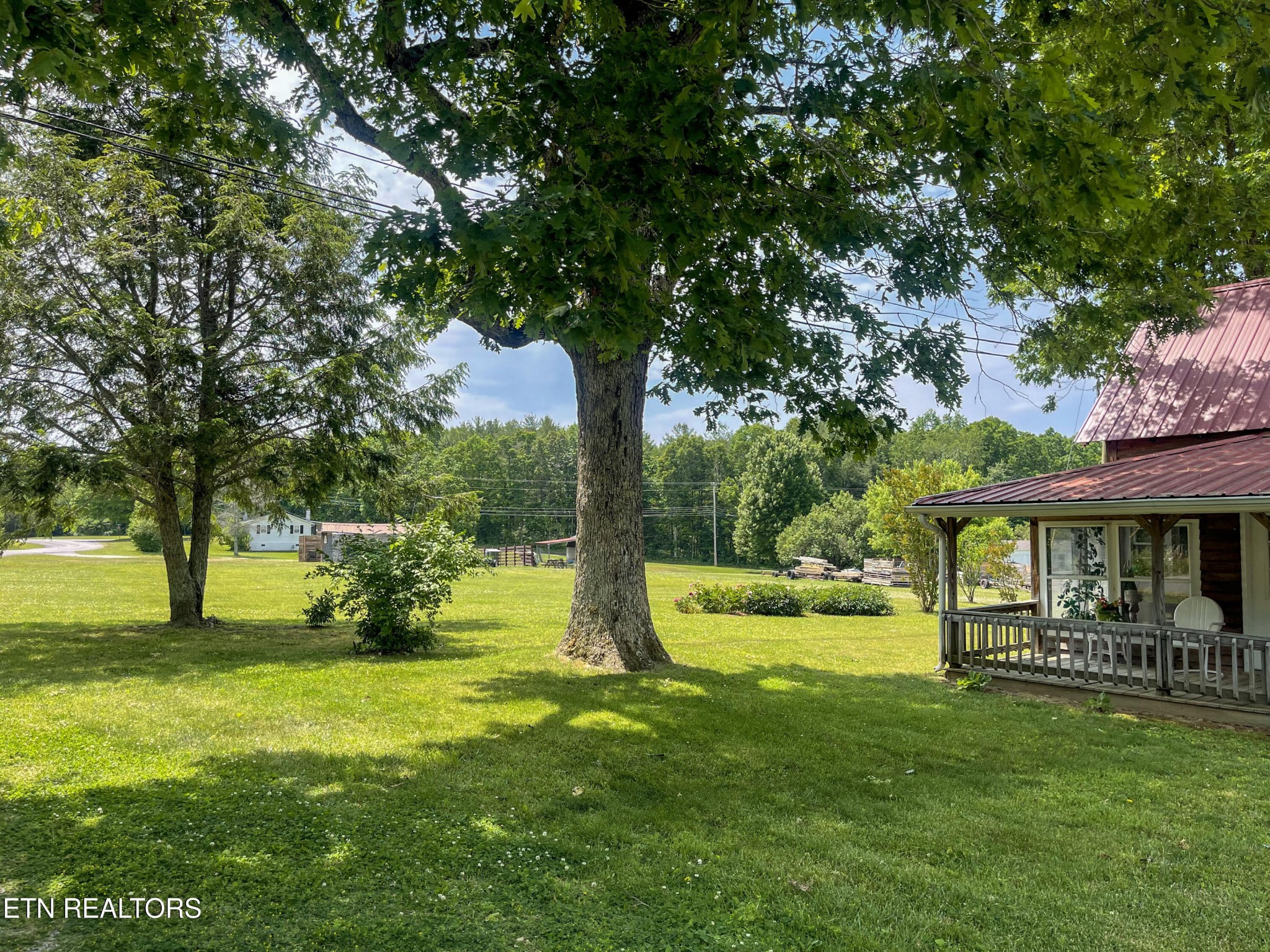 1960 Leffle Webb Road Crossville TN 38572