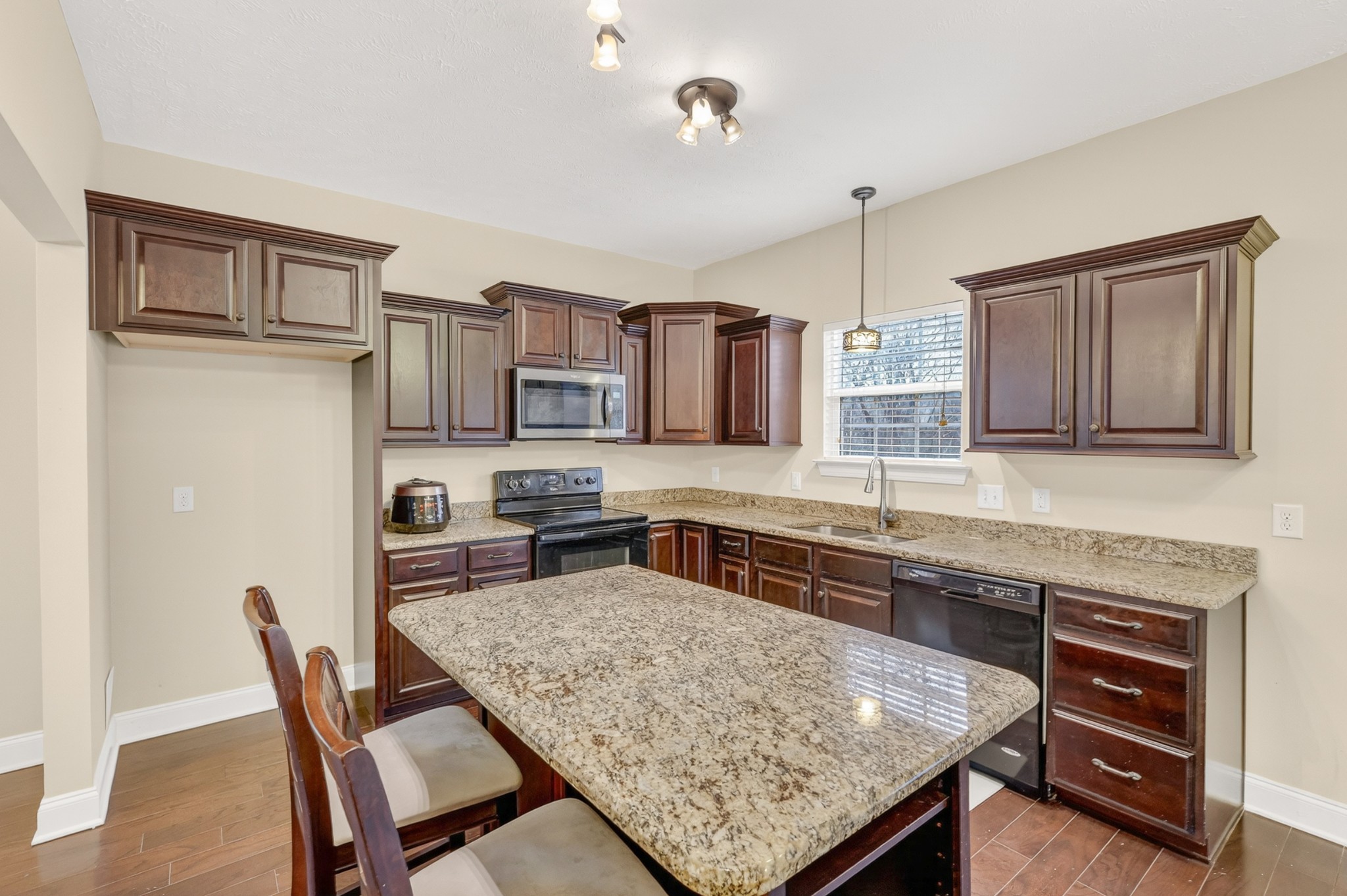 6630 Sunnywood Drive Nashville TN 37211