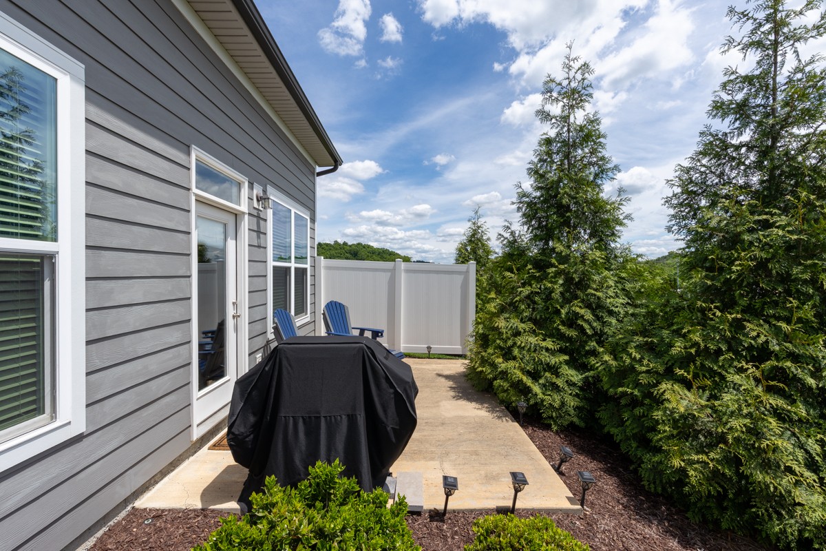 23 Holland Ridge Circle Lebanon TN 37090