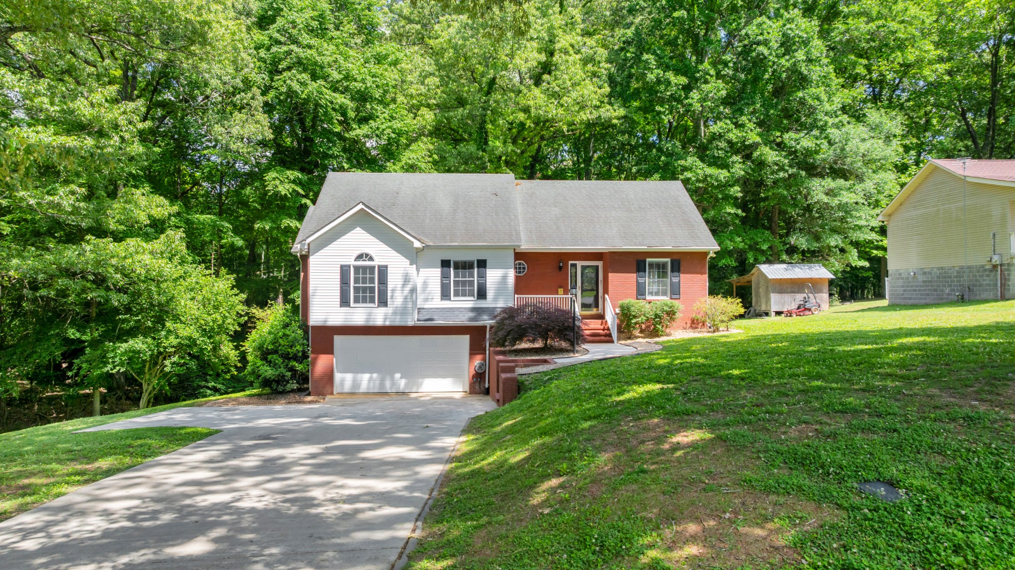 301 Mckinney Street Estill Springs TN 37330