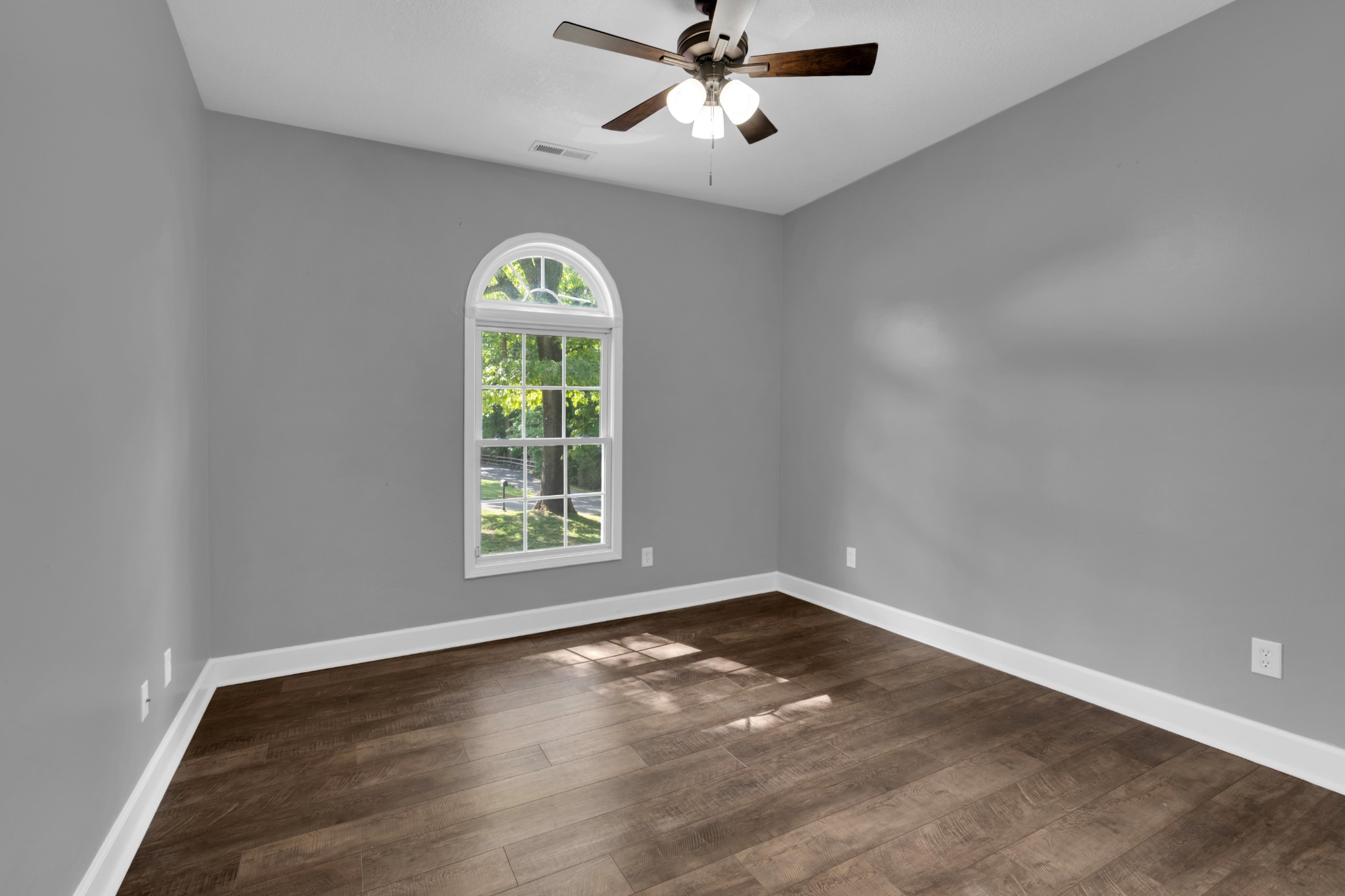 301 Mckinney Street Estill Springs TN 37330