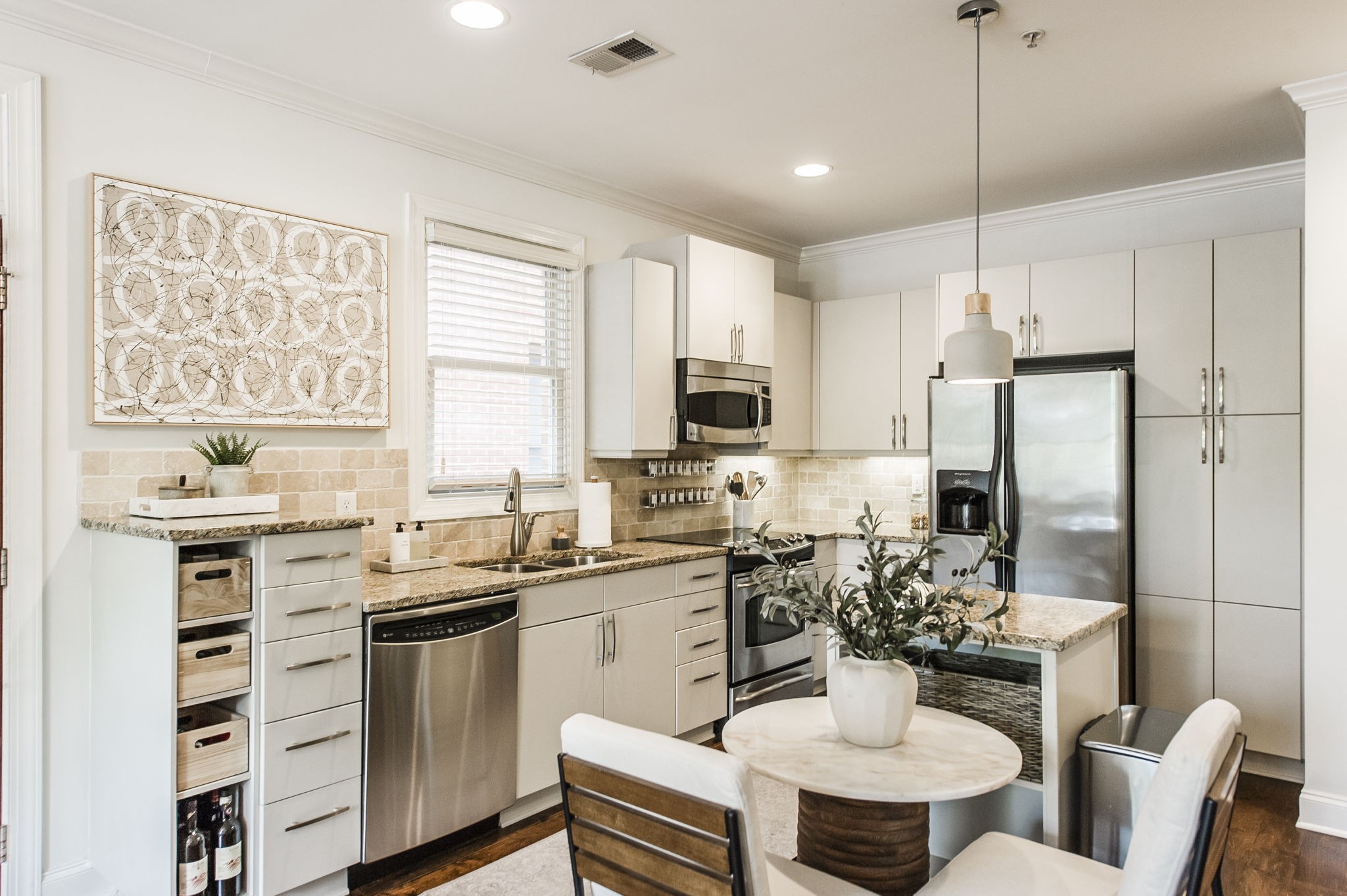 1221 4th Ave, N Nashville TN 37208
