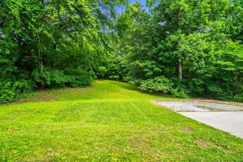 408 Portland Road White House TN 37188