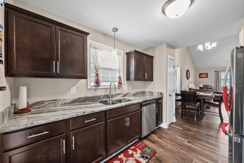 505 Burgess Court Clarksville TN 37042