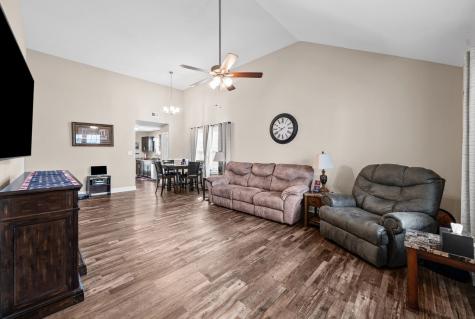 505 Burgess Court Clarksville TN 37042