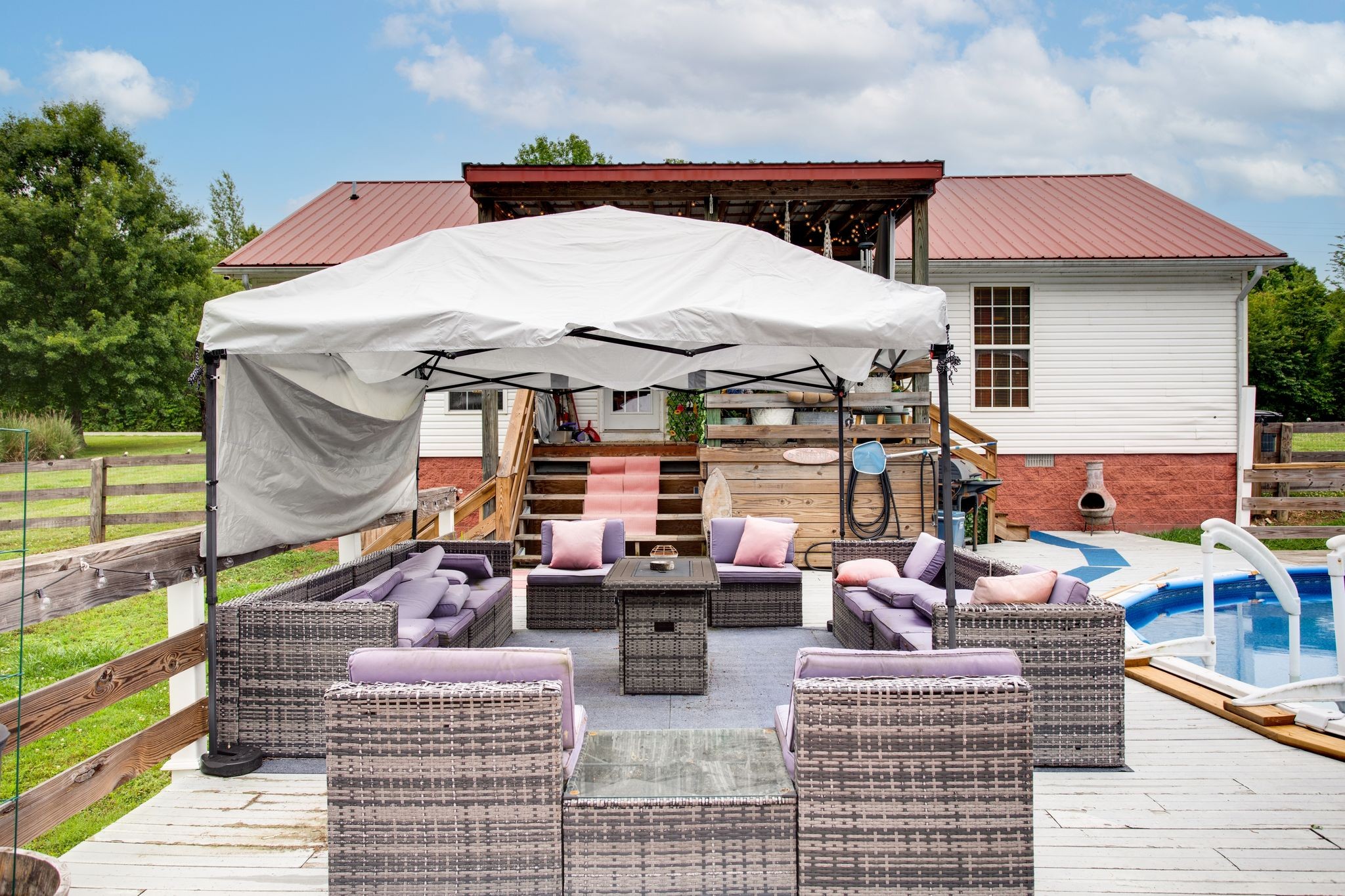 2233 Fall River Road Leoma TN 38468