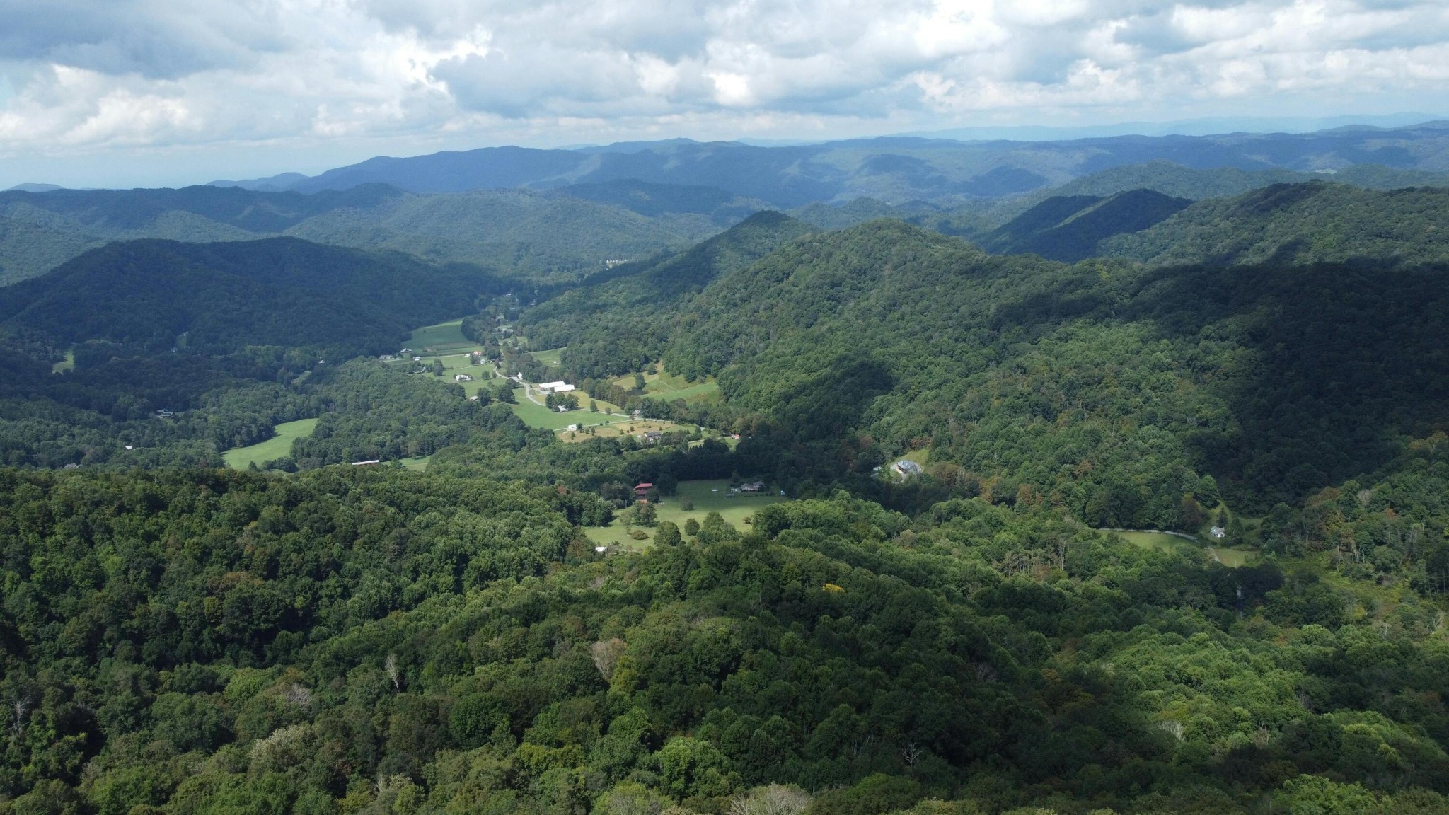 669 Pond Ridge Road Tellico Plains TN 37385