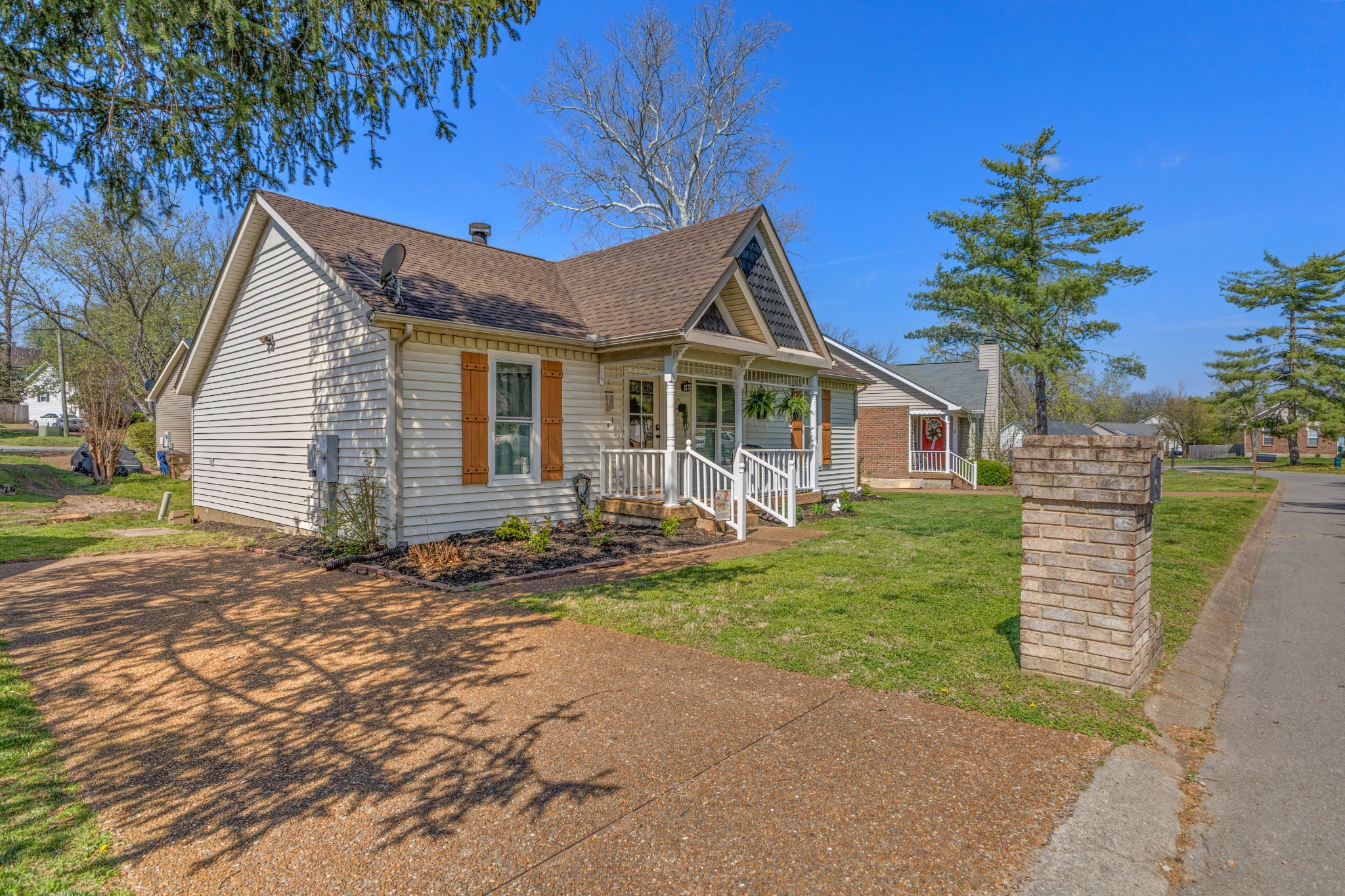 105 Heathcote Court Goodlettsville TN 37072