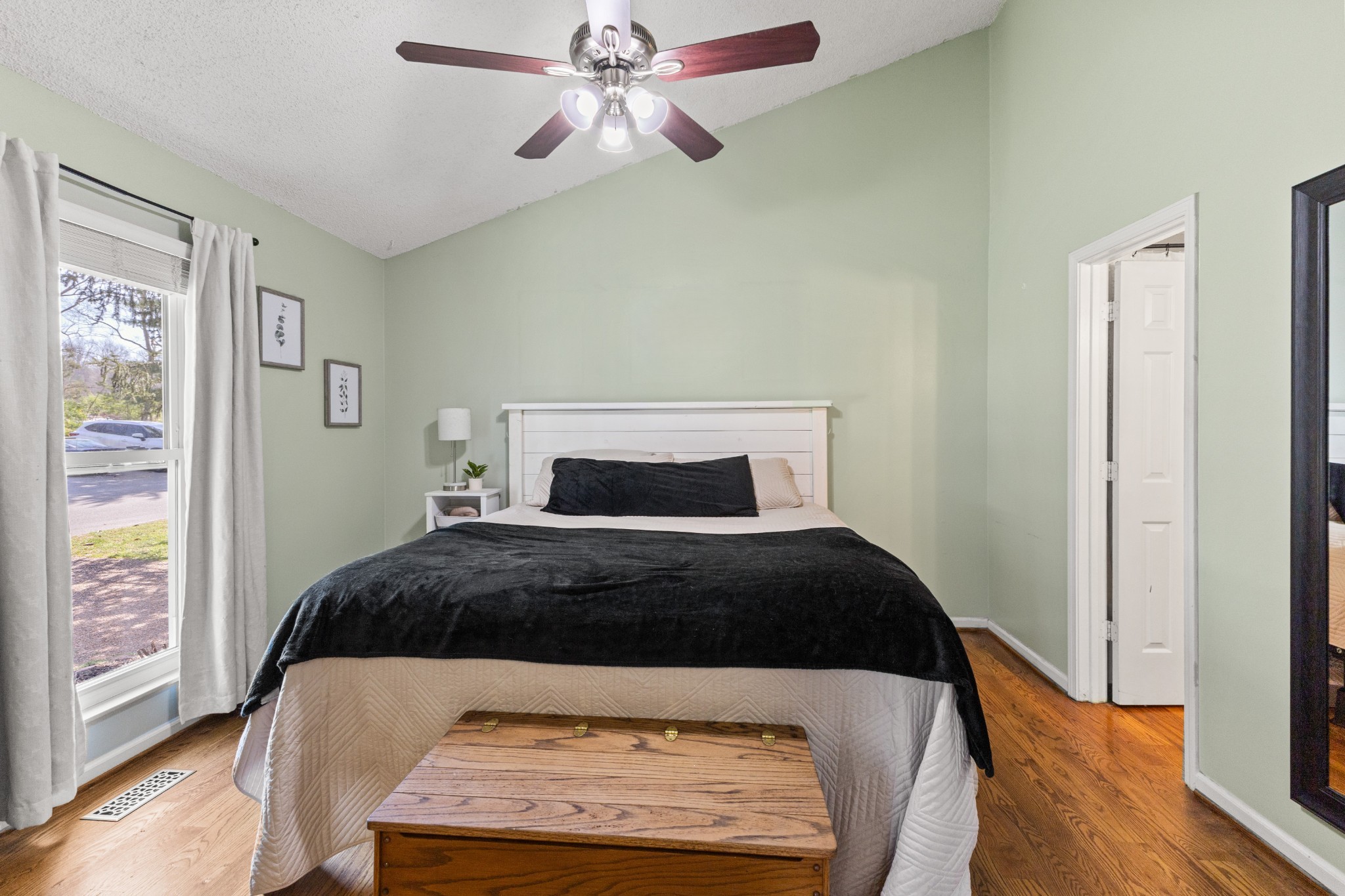 105 Heathcote Court Goodlettsville TN 37072