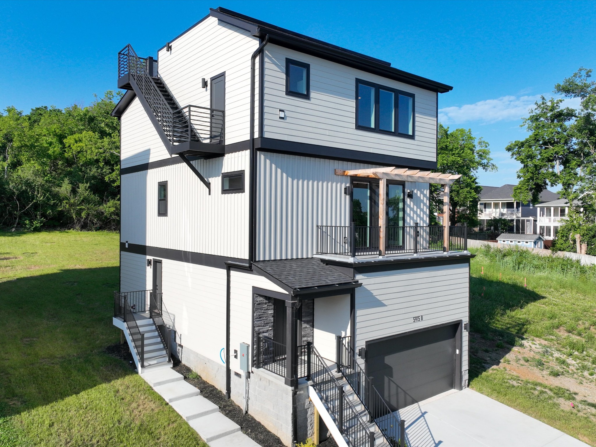 5915B Maxon Avenue Nashville TN 37209