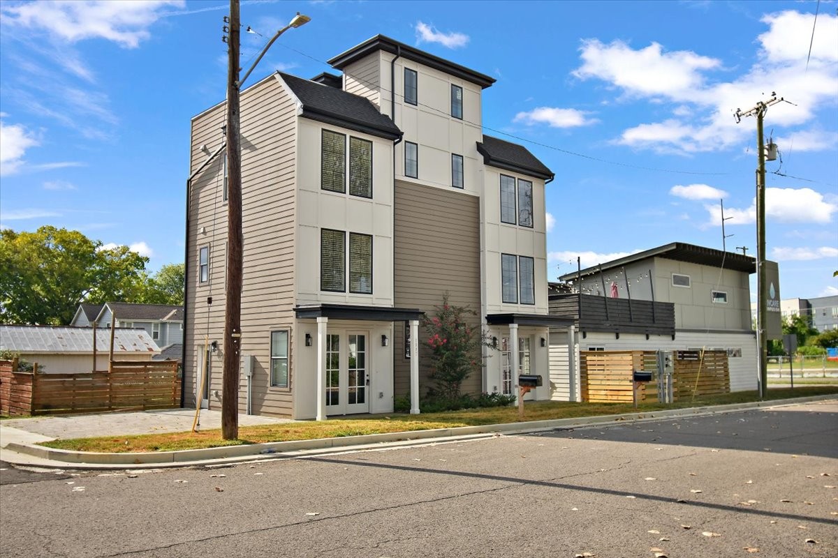 1507 55th Ave, N Nashville TN 37209