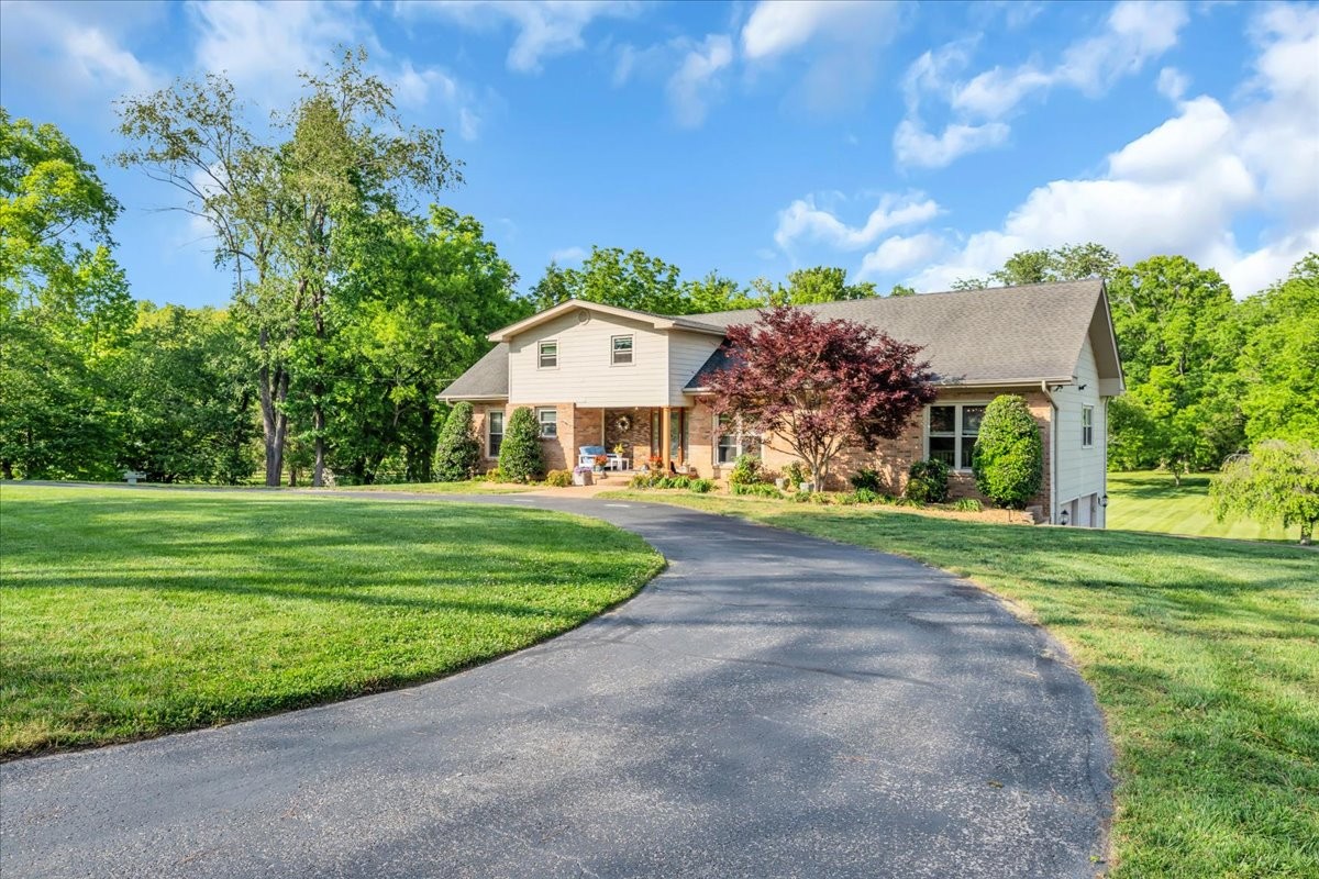 1205 Sycamore Drive Manchester TN 37355