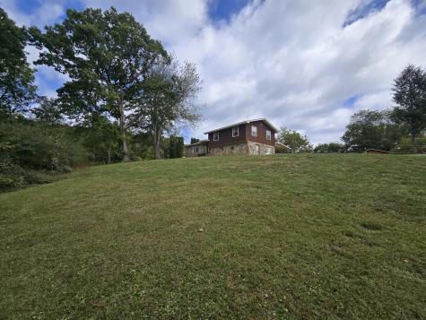 55 19th Street Tracy City TN 37387