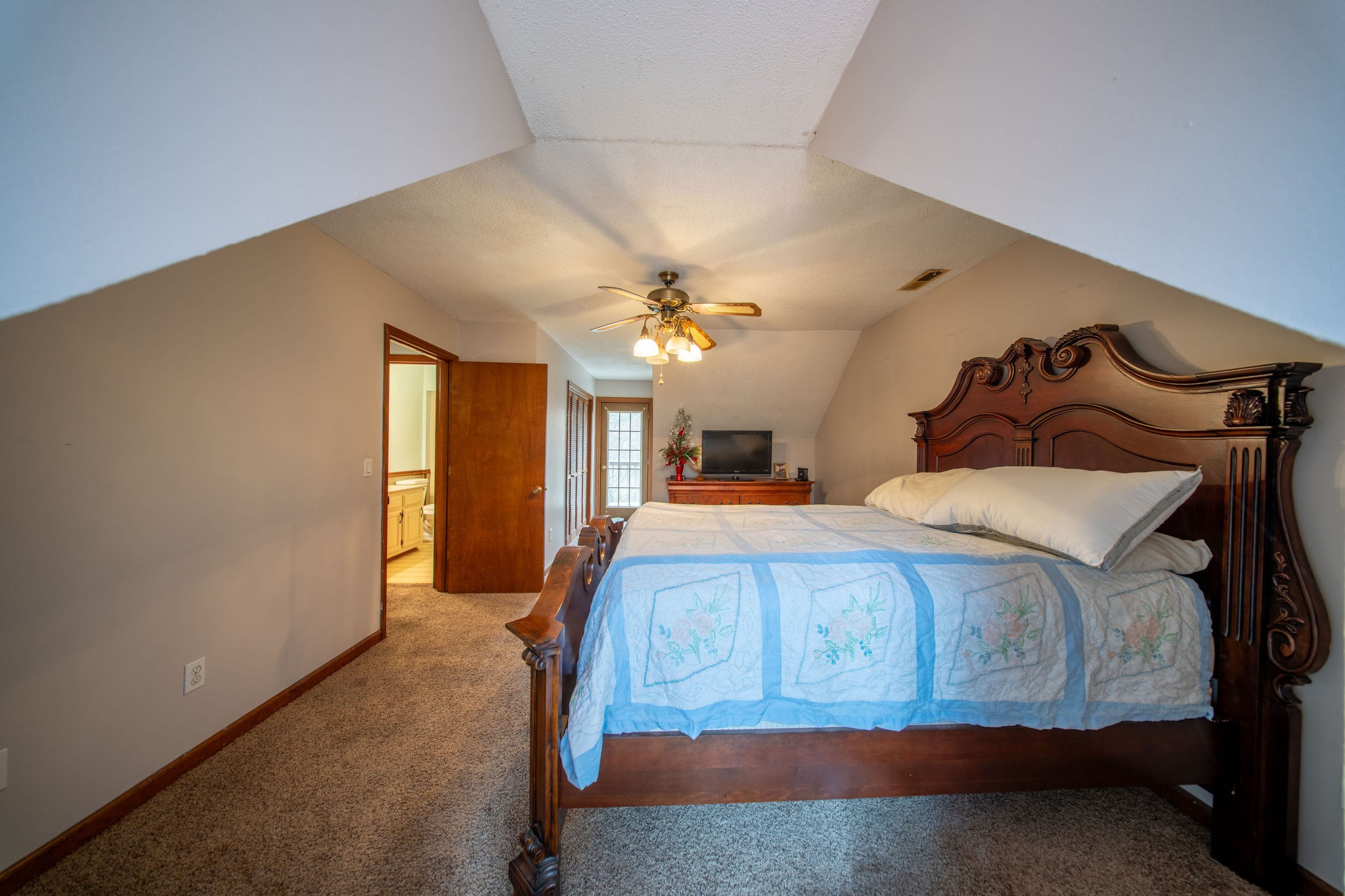 323 Spring Creek Road Westpoint TN 38486