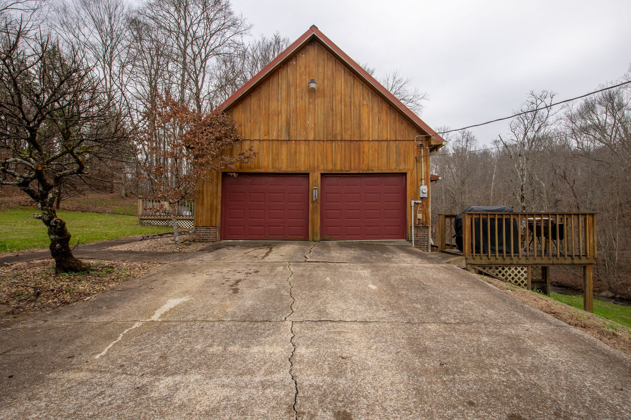 323 Spring Creek Road Westpoint TN 38486