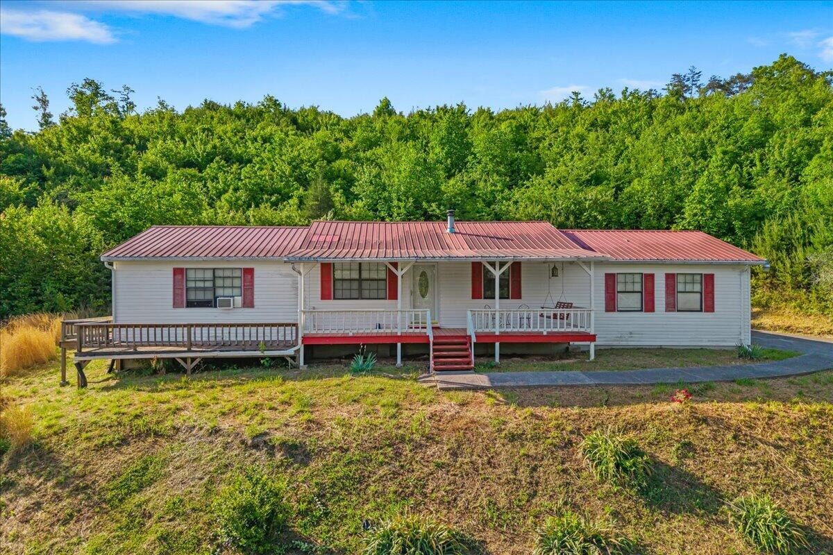 5673 Highway 360 Tellico Plains TN 37385