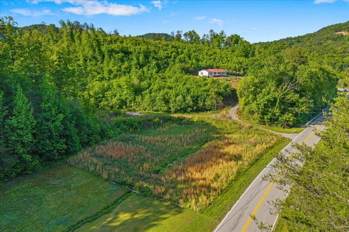 5673 Highway 360 Tellico Plains TN 37385