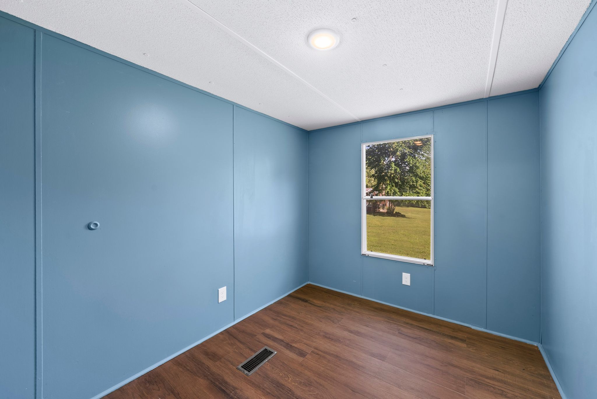 54 Frederick Place Linden TN 37096
