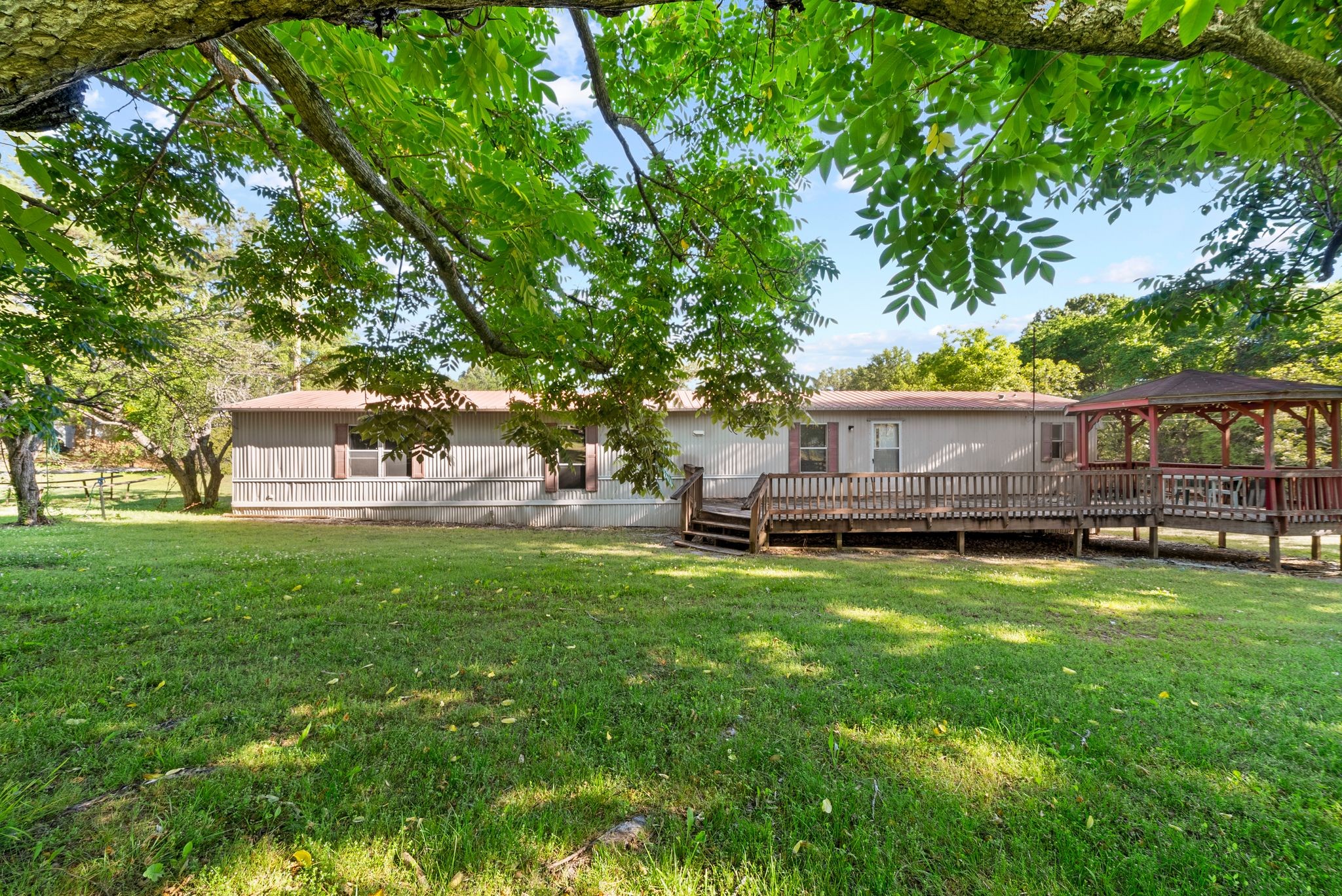 54 Frederick Place Linden TN 37096