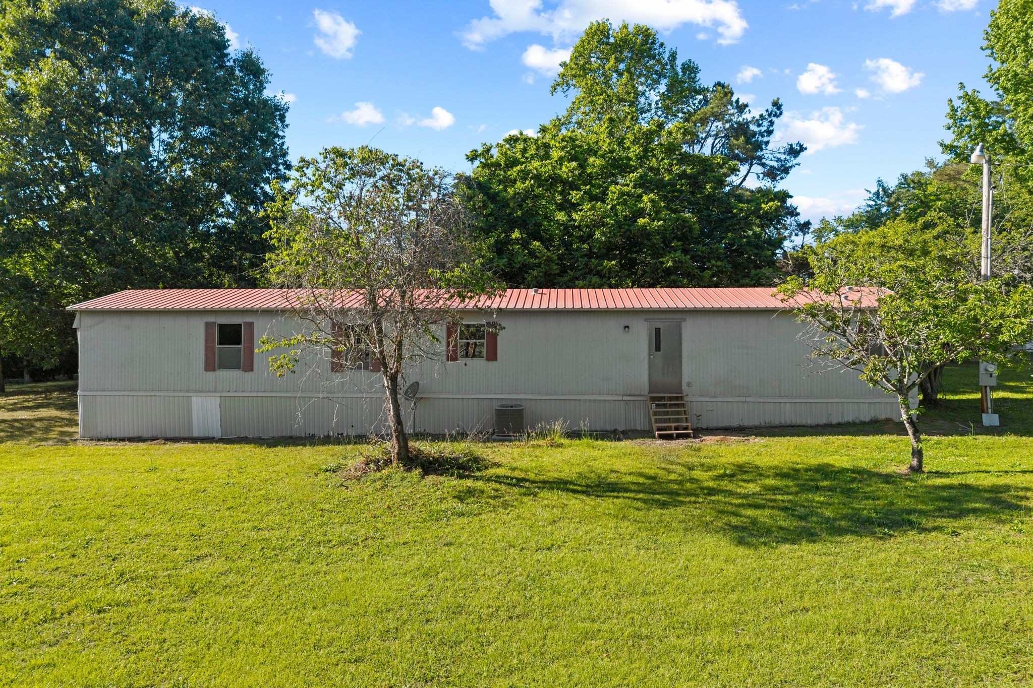 54 Frederick Place Linden TN 37096