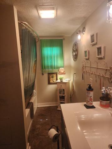 316 Old Highway 25 E Castalian Springs TN 37031