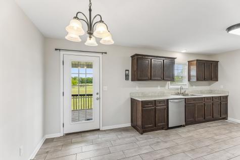 204 Brace Road Summertown TN 38483