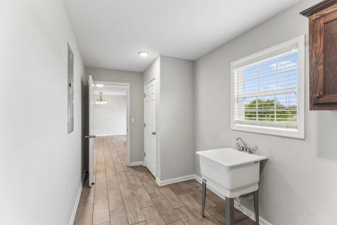 204 Brace Road Summertown TN 38483