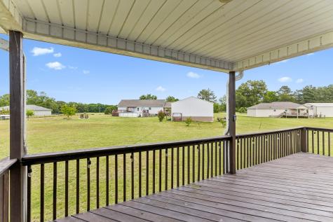 204 Brace Road Summertown TN 38483