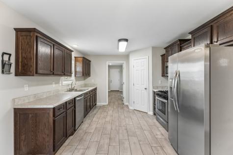 204 Brace Road Summertown TN 38483
