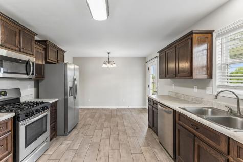 204 Brace Road Summertown TN 38483