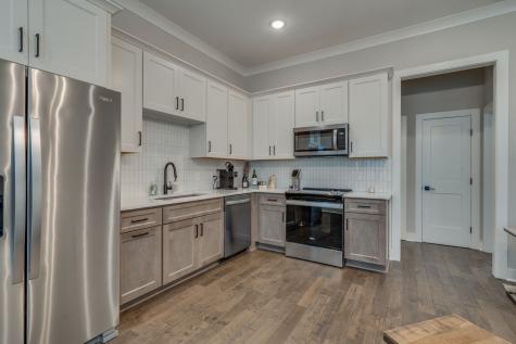 324 33rd Ave, N Nashville TN 37209