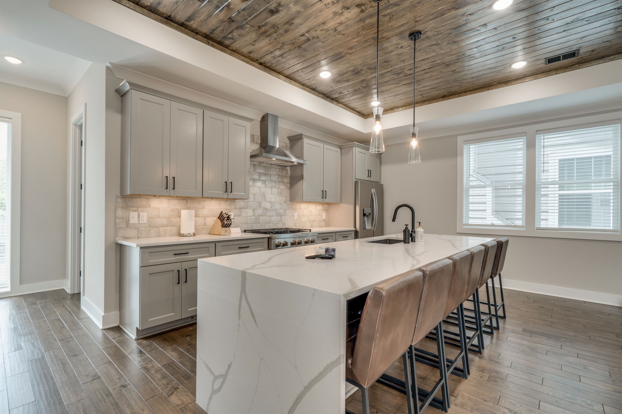 324 33rd Ave, N Nashville TN 37209