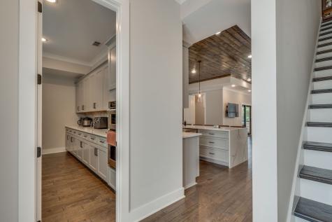 324 33rd Ave, N Nashville TN 37209