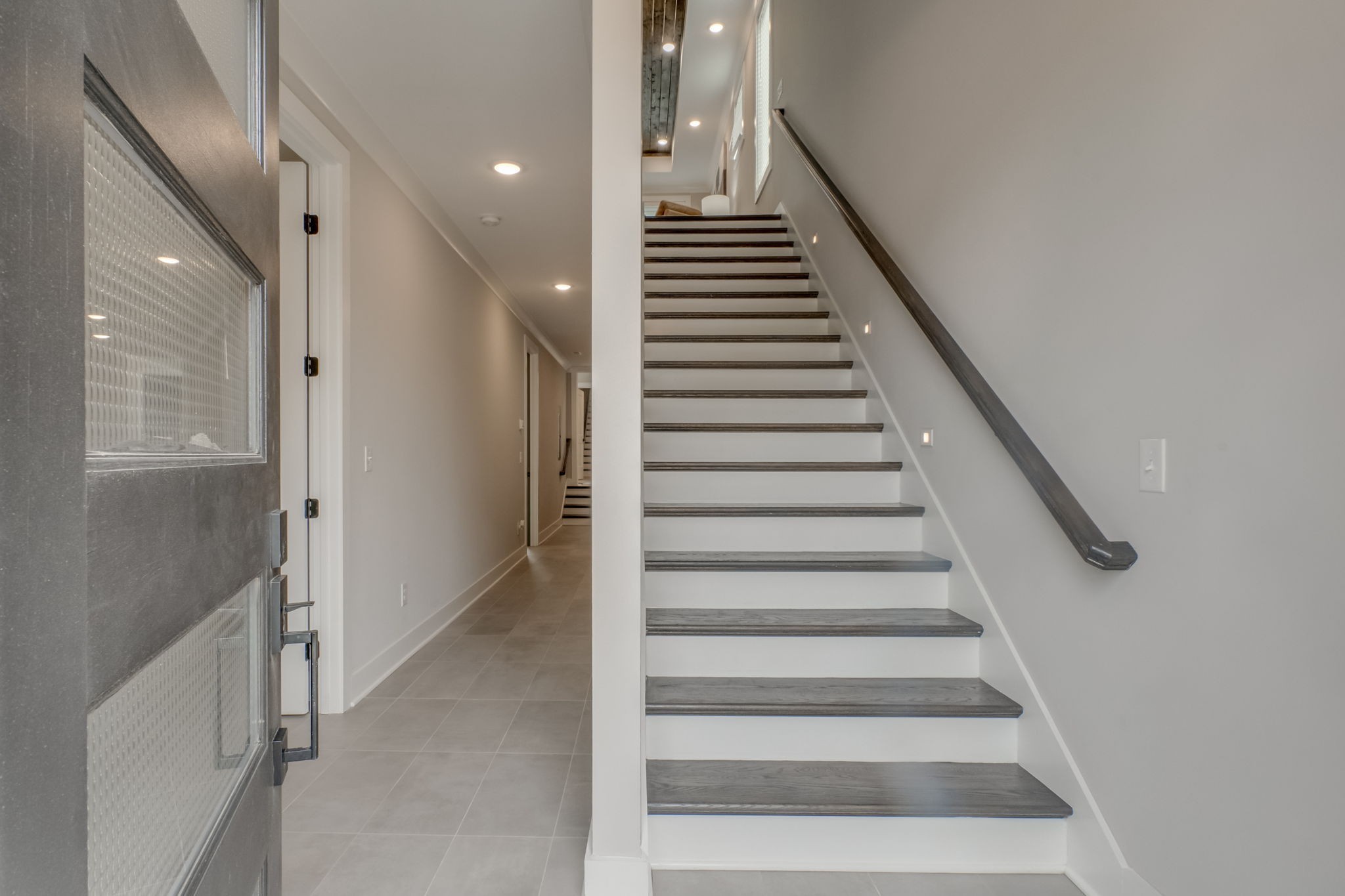 324 33rd Ave, N Nashville TN 37209