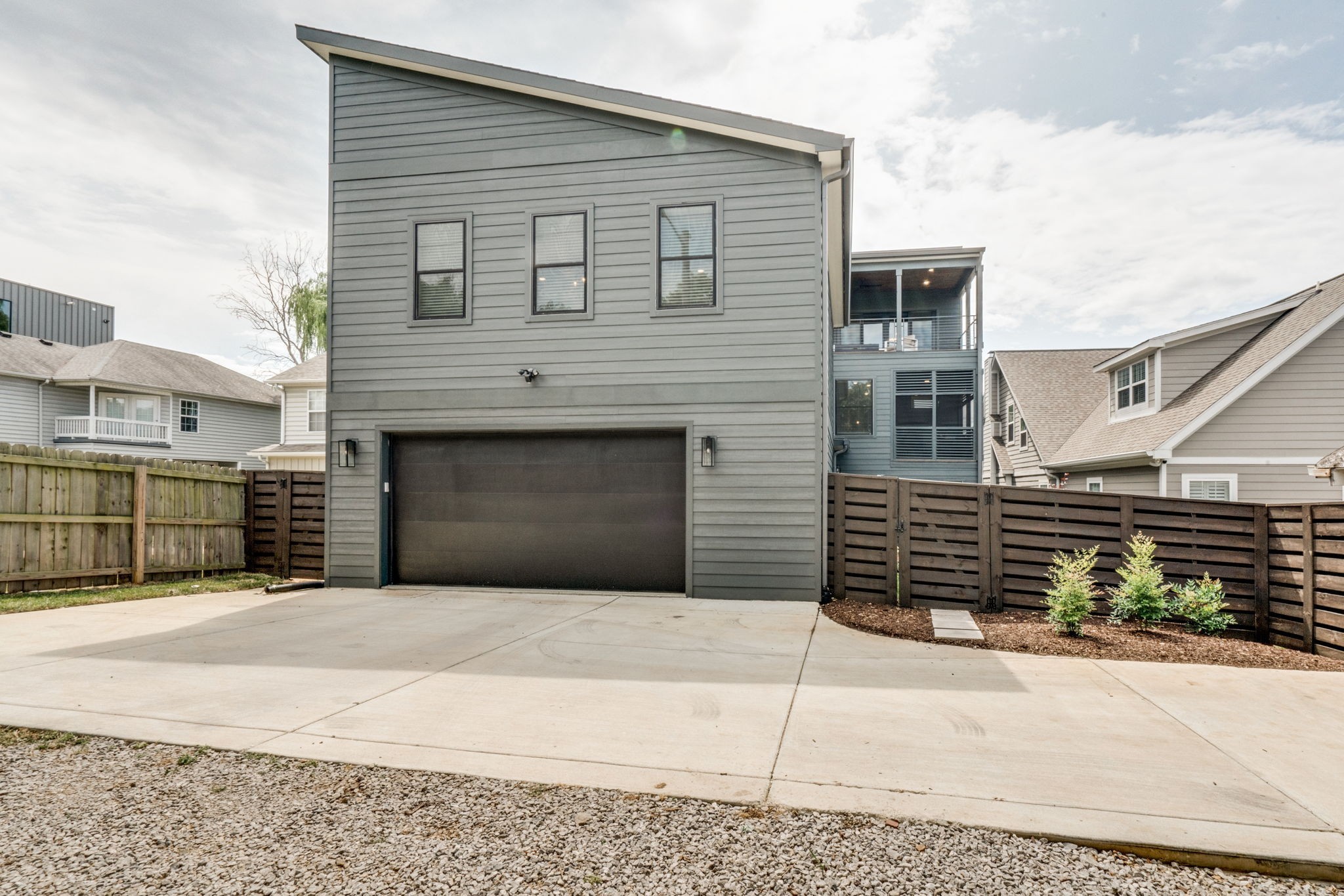 324 33rd Ave, N Nashville TN 37209