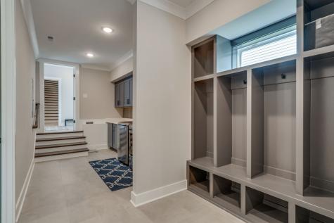 324 33rd Ave, N Nashville TN 37209
